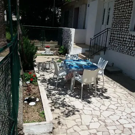 Apartments Radulovic Сутоморе Экстерьер фото